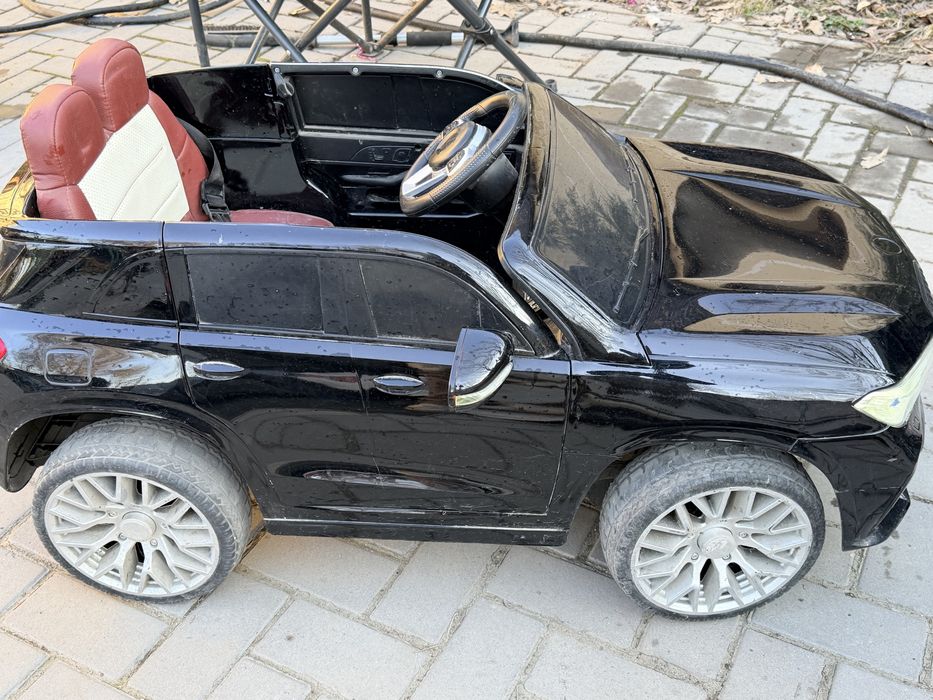 Машинка. ДетскаЯ машина