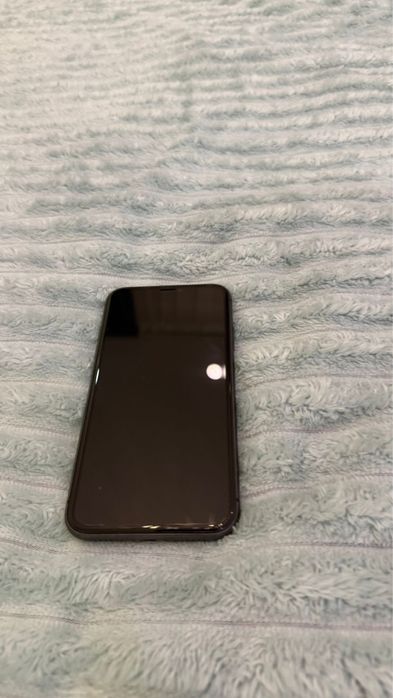 Айфон 11 хорошее состояние