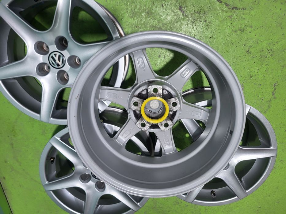16 5x120 Vw Transporter T5 лети джанти 5х120 т5