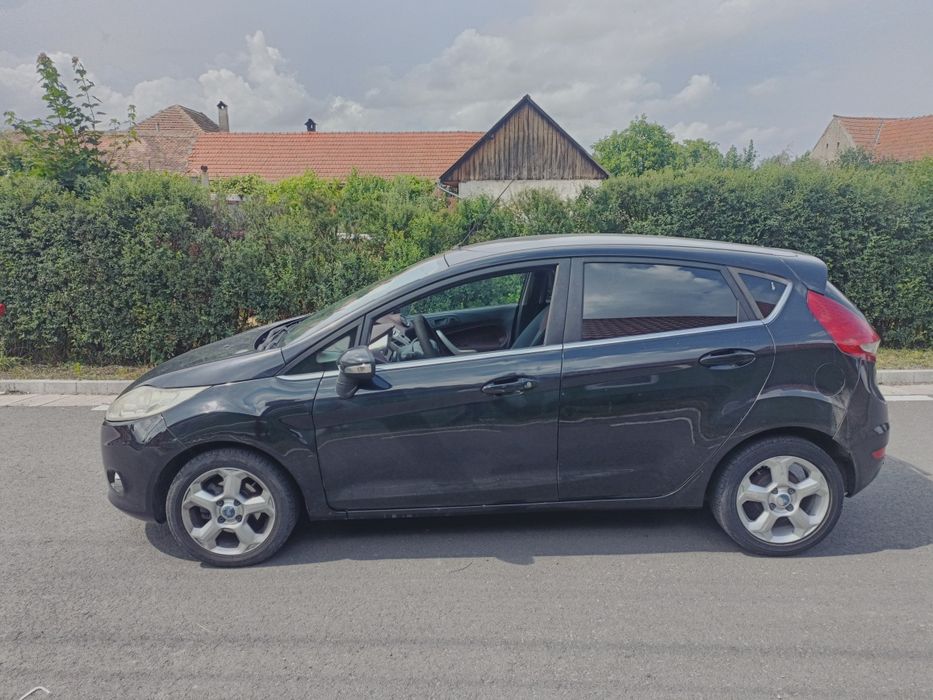 FORD Fiesta 2010 — imagine 4