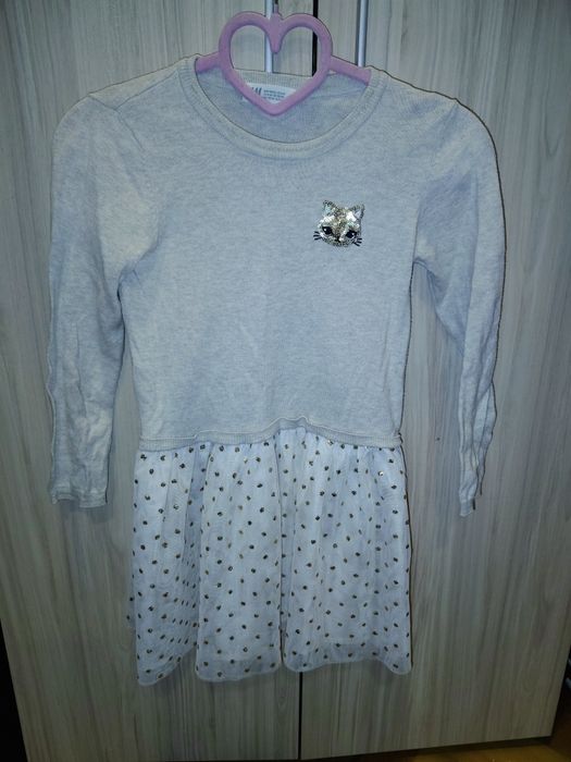 Красиви рокли и комплект