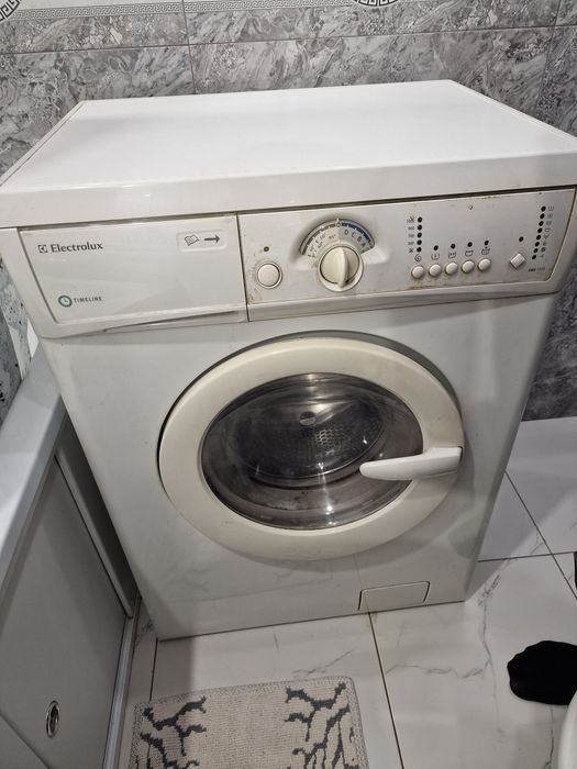 Стиральная машина Electrolux