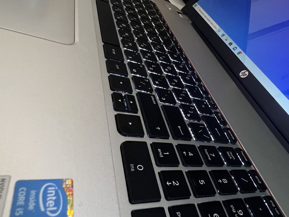 Ноутбук HP Envy 17