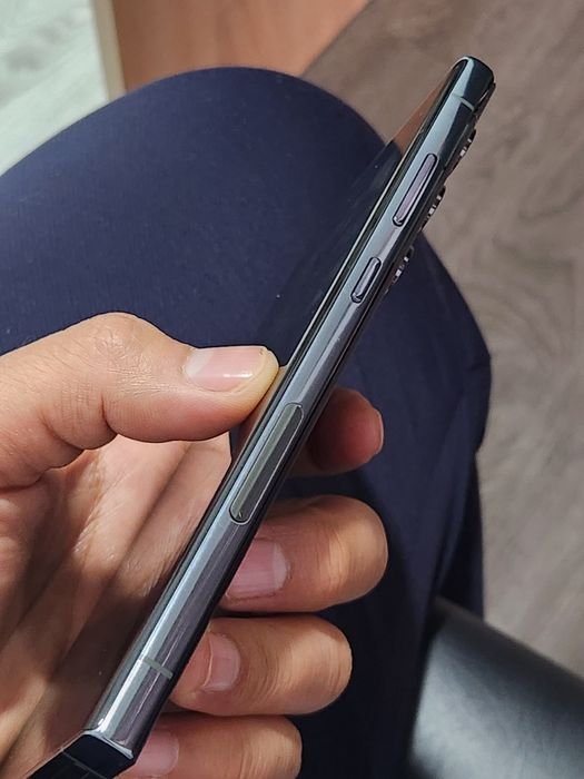 Samsung Galaxy S23 Ultra 12/256 Vetnam karobka document