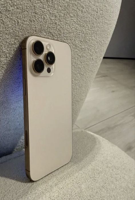 Айфон 16 Pro max