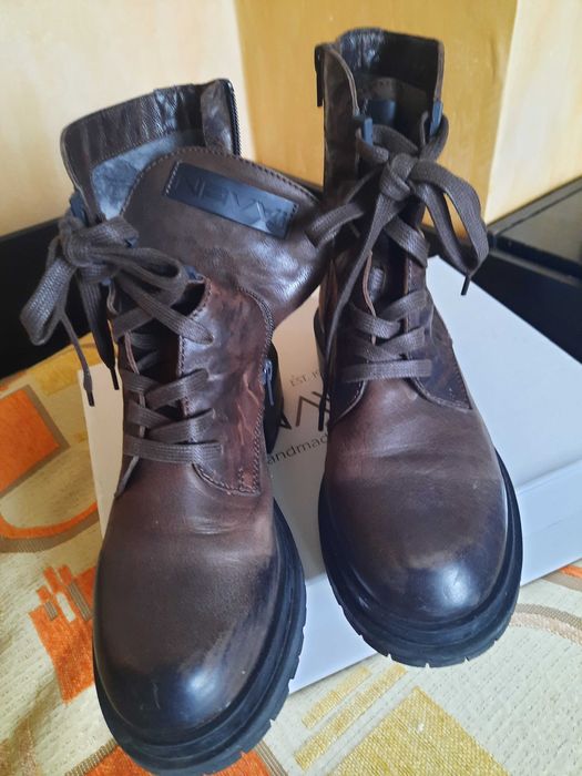 Дамски зимни боти от естесвена кожа