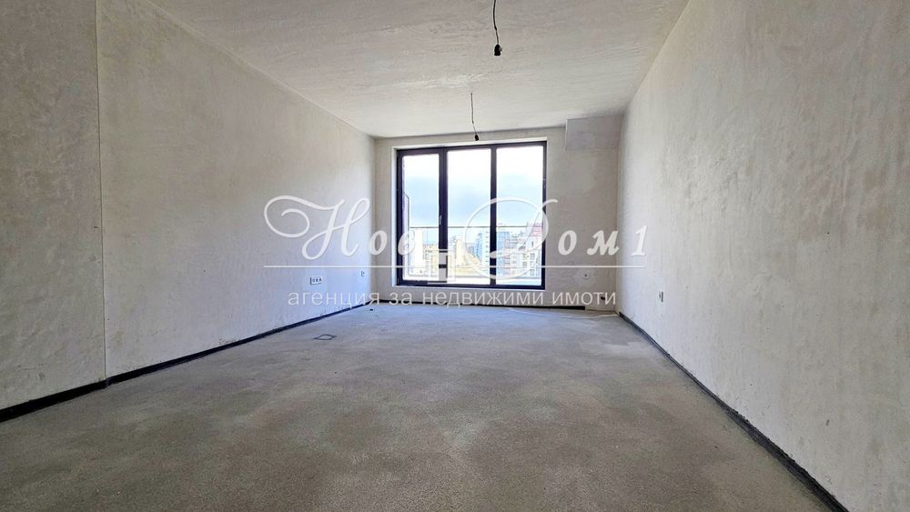 Продава се Тристаен апартамент в София, Център - 101 кв.м за 1515 €/кв.м - Снимка #2