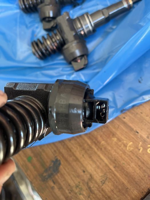 injectoare motor 1,9 tdi cod bls seat golf audi