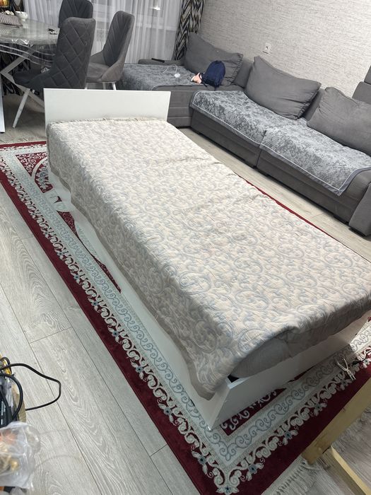 Кровать подростковая