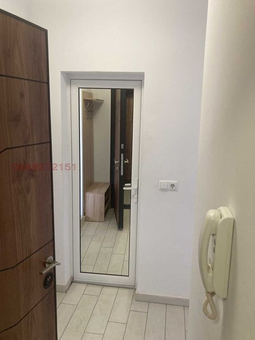 Дава се под наем Двустаен апартамент в Варна, Левски - 55 кв.м за 398.82 € - Снимка #2