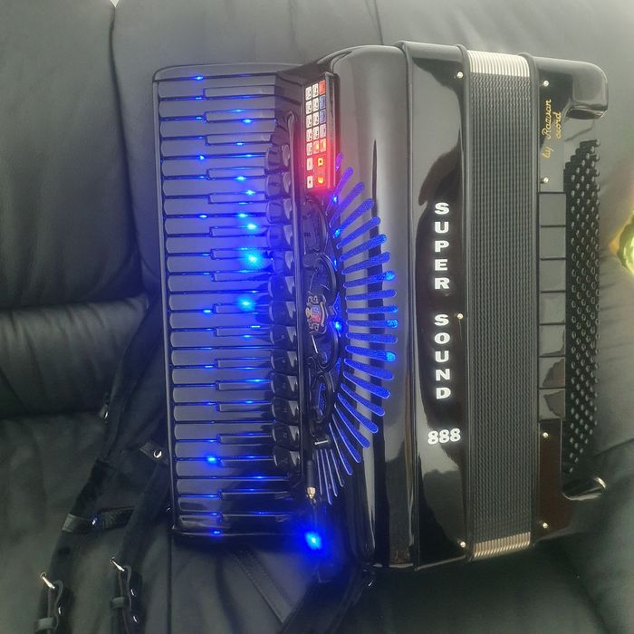 Acordeon electronic Super Sound