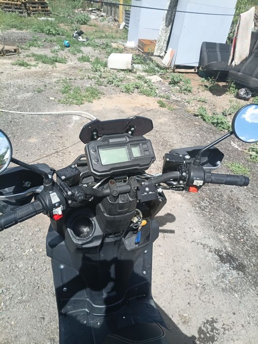 Продам скутер Танк ABS