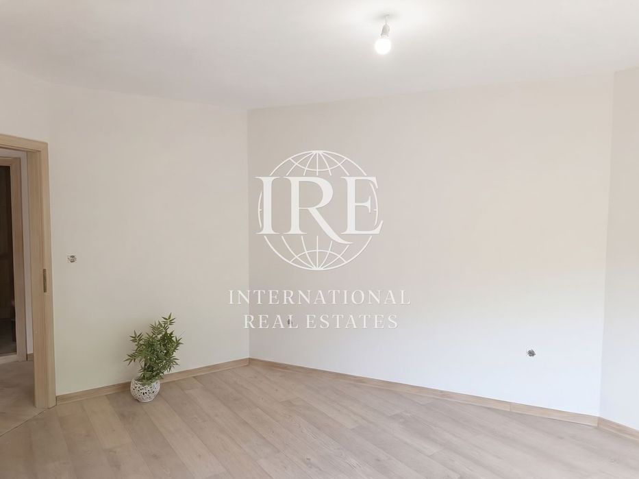 Продава се Тристаен апартамент в Варна, Аспарухово - 111 кв.м за 1757 €/кв.м - Снимка #4