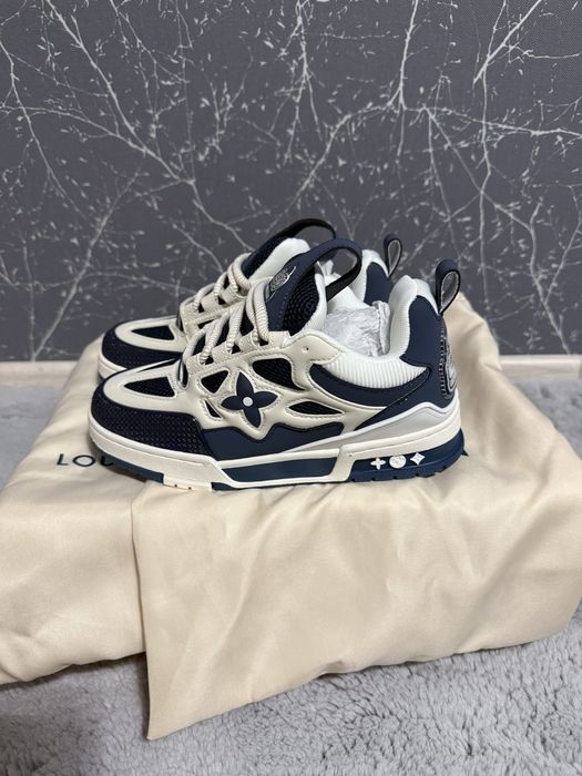Louis Vouitton skate blue