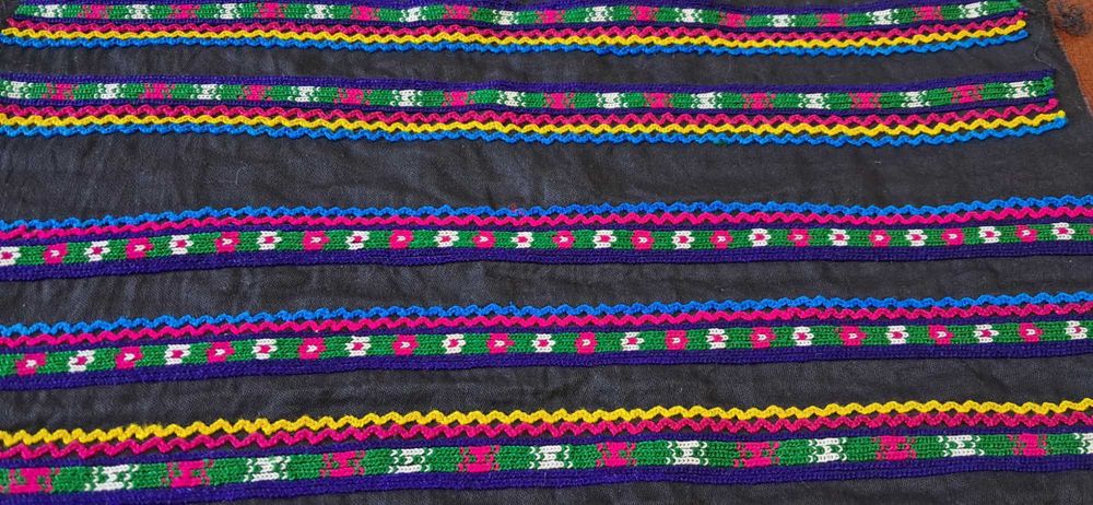 Национальная вышивка