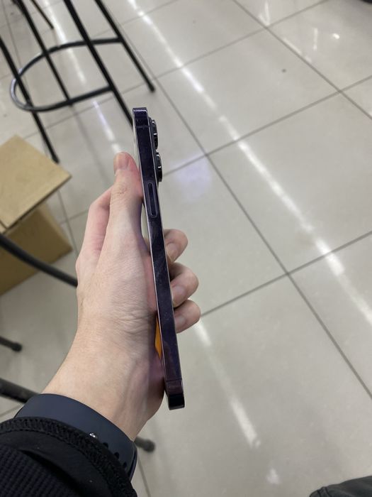 Срочно продаю iPhone 14 PRO MAX 256/90%