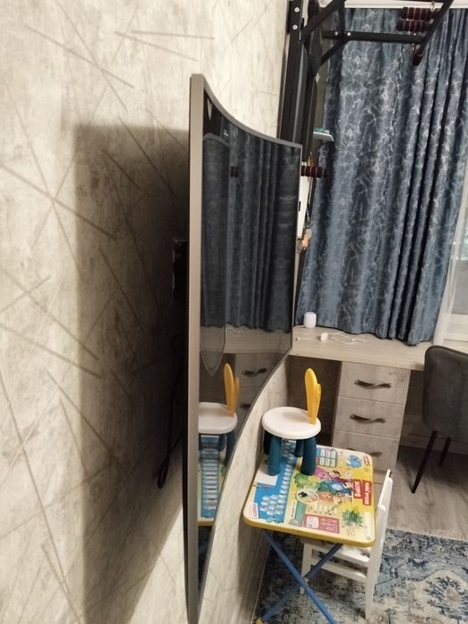 Продается телевизор