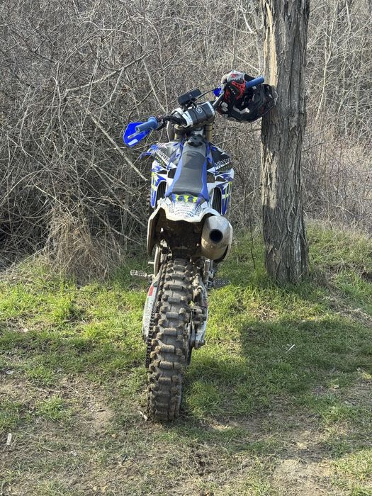Продавам yamaha yzf450