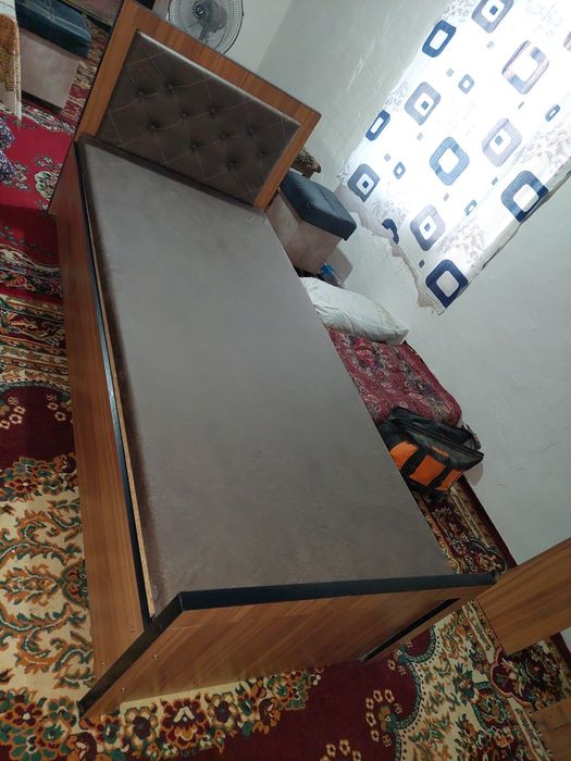 Кровать односпальняя