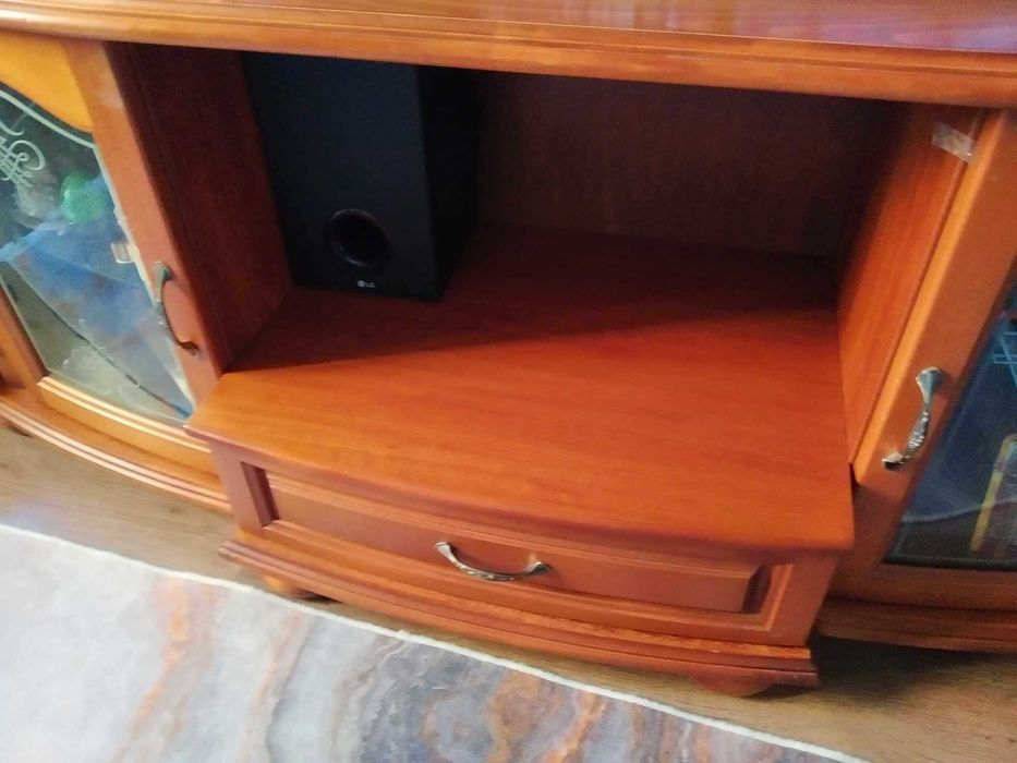 Шкаф за Телевизор 165/50/65