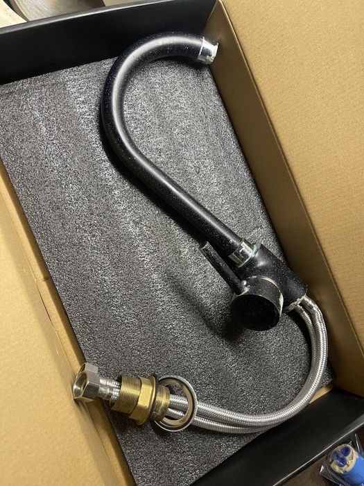 Baterie chiuveta cu prindere directa bej sau neagra