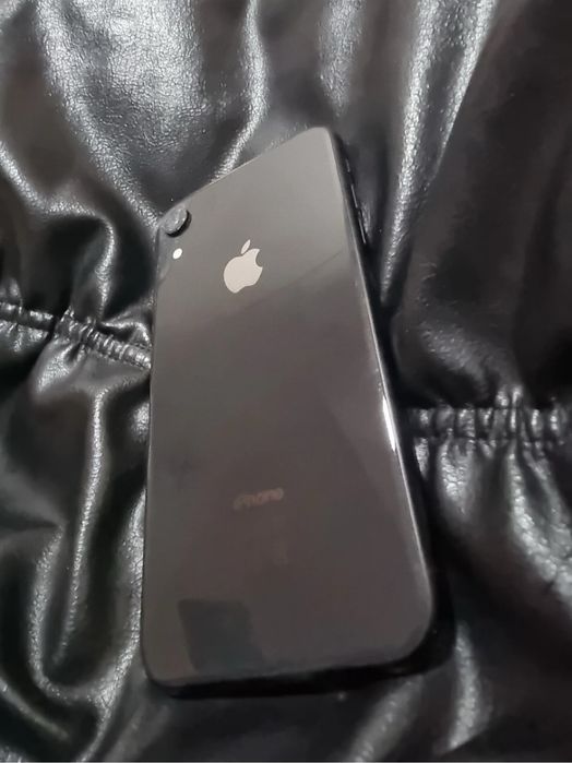 Vand iphone xr .