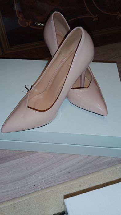 Туфли сатылады. Жаксы куйде.