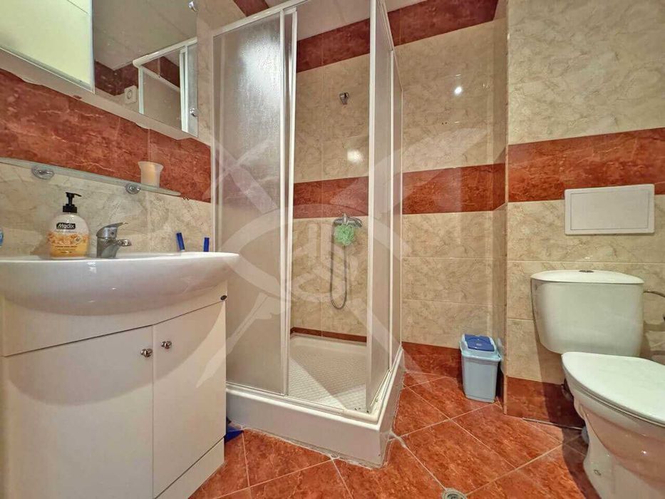 Продава се Двустаен апартамент в к.к. Елените - 72 кв.м за 1105 €/кв.м - Снимка #2