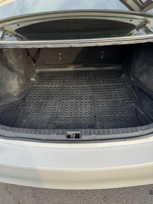 Продам Тойота короллу