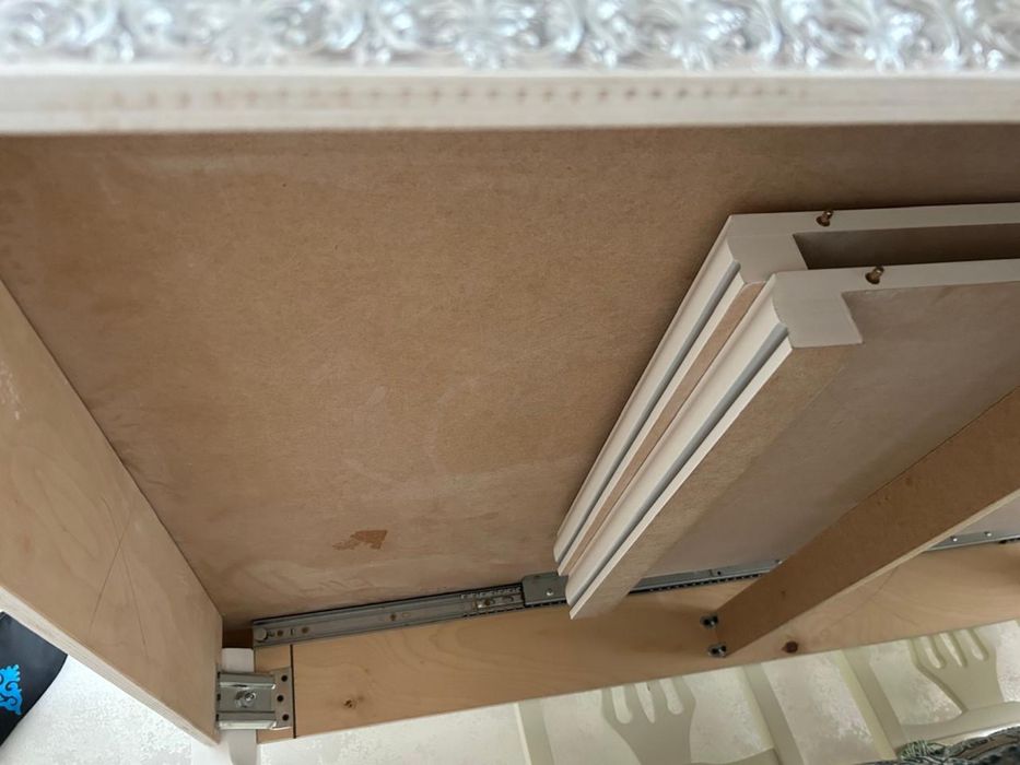 Стол натуральное дерево