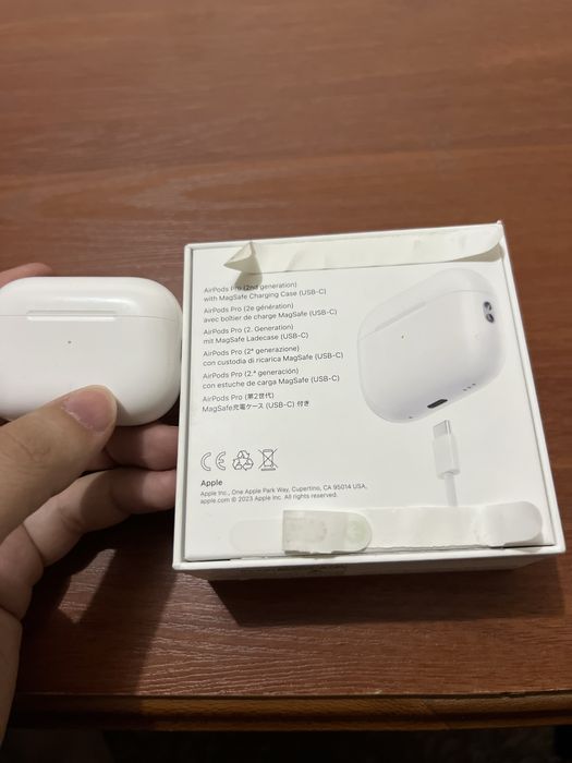 AirPods Pro 2 Case sotiladi
