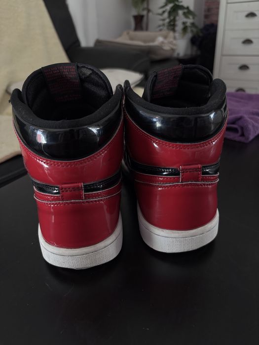 Jordan 1 high BRED