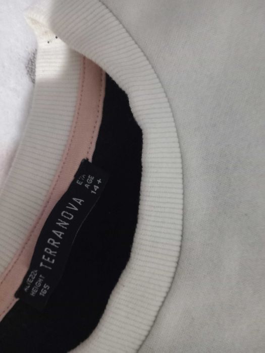 Дамски блузи и суитчъри