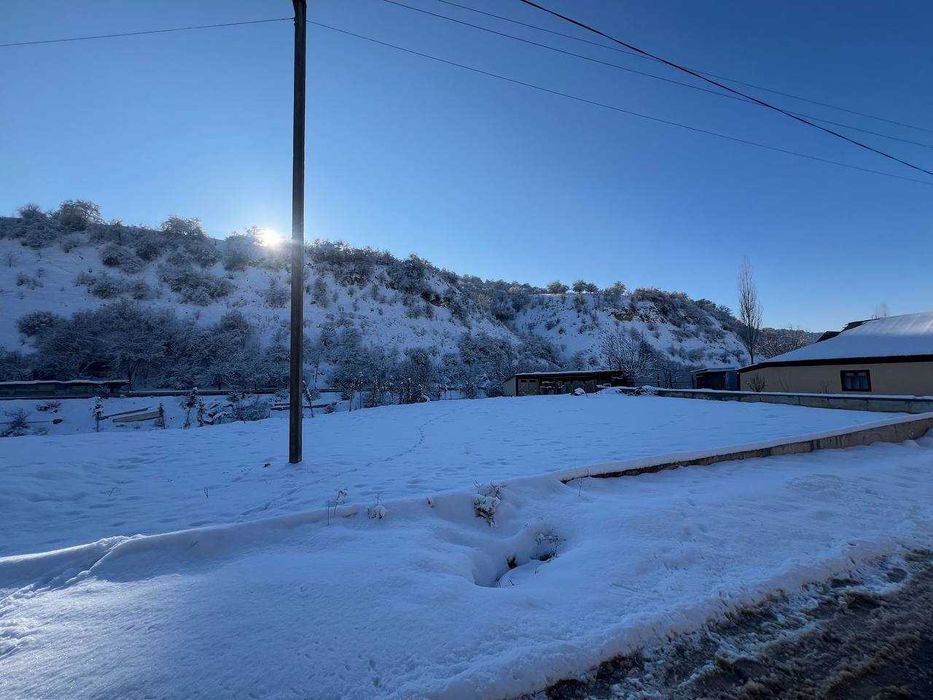 Yer sotiladi chimgan amirsoy yolida