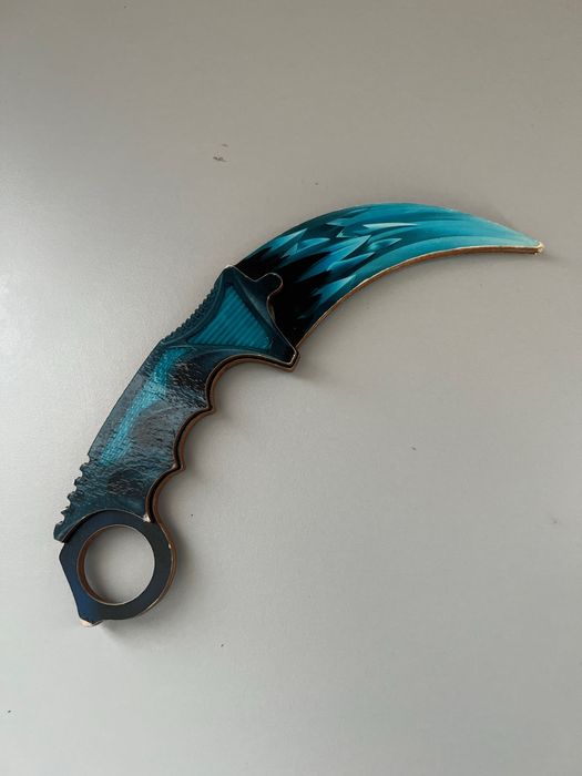 Продам кирамбит деревянный нож