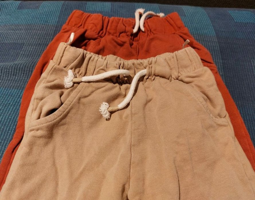 Pantaloni grosi, 2 perechi, marime 98