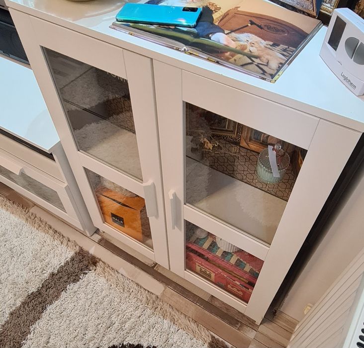 Mobilier living. comoda tv. comoda cameră 6 sertare. dulap copii