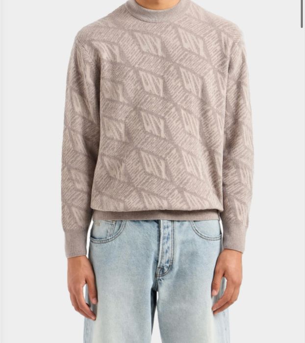 Продам свитер Armani Exchange