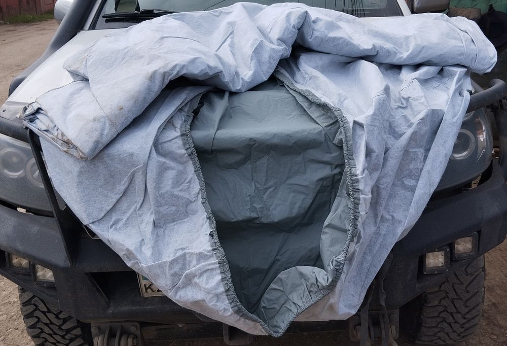 Чехол на легковой автомобиль