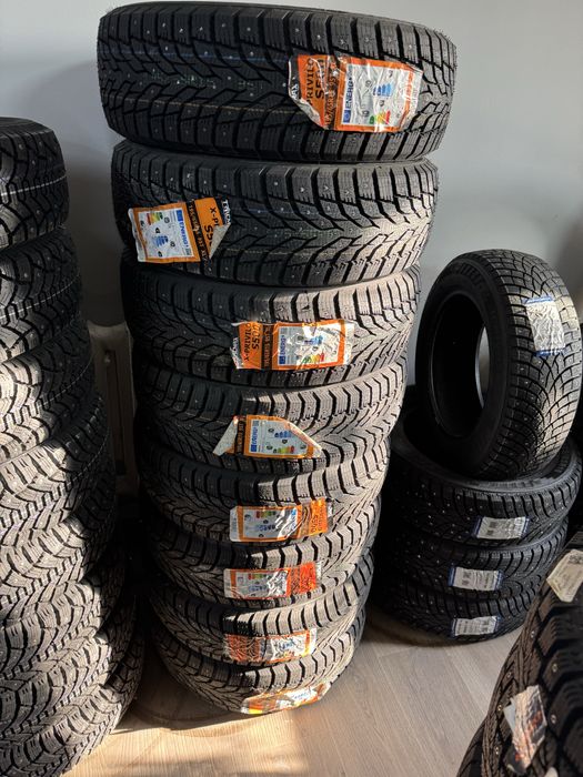 Шины новые шипы 195/65 R15 зима покрышки резина колеса