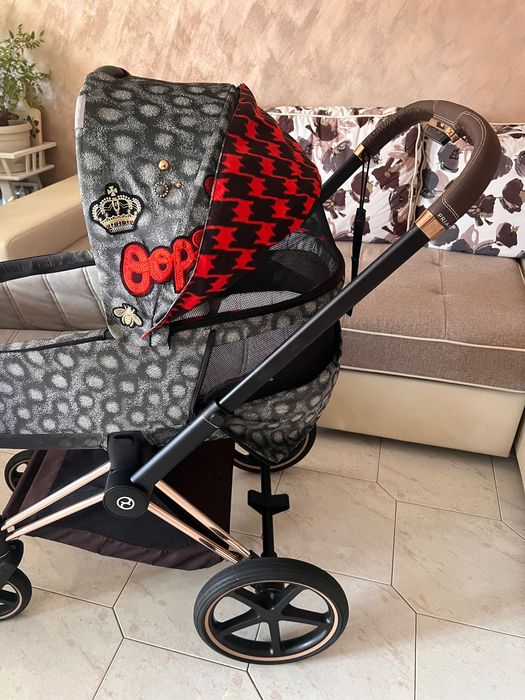 Cybex Priam Rebellious Rose Gold – пълен комплект