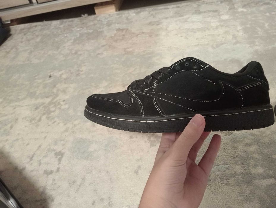 papuci Nike X Jordan one Travis scott