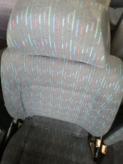 Продам передние сидения Гольф-3