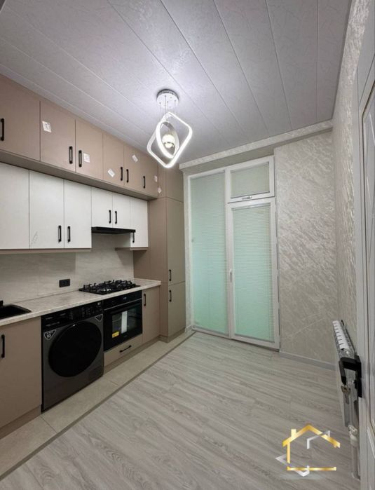 Мирабадский район. Массив куйлюк-3. 2х комнатная.Новостройка Хор Сарой