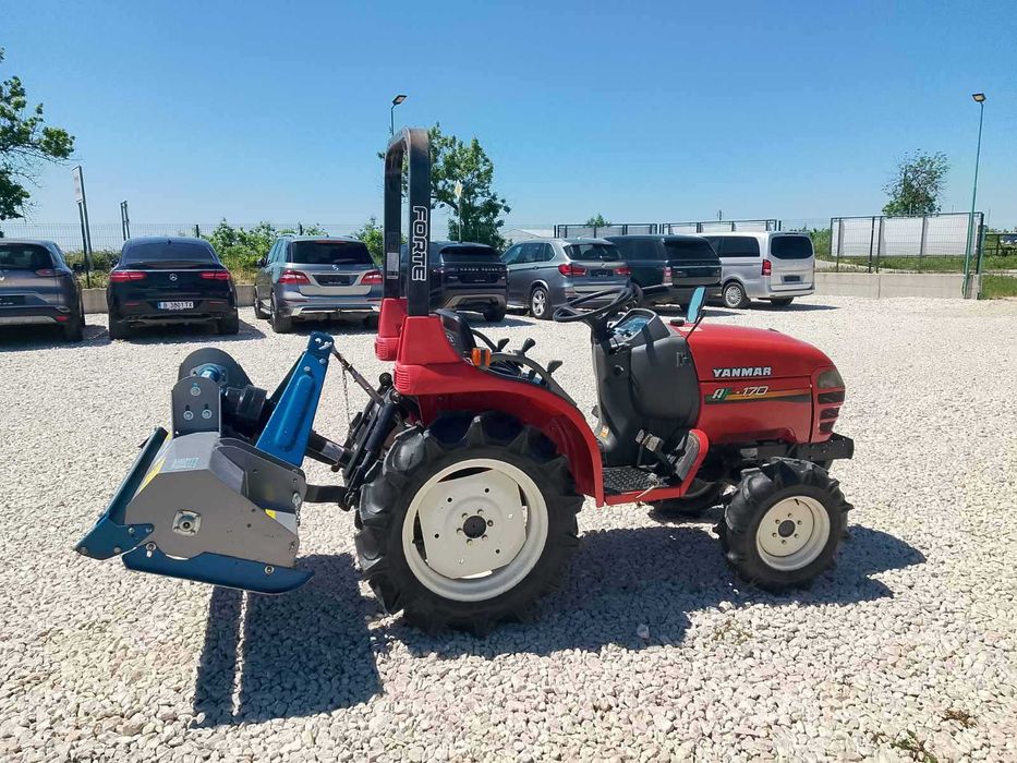 Продавам трактор Yanmar AF-170