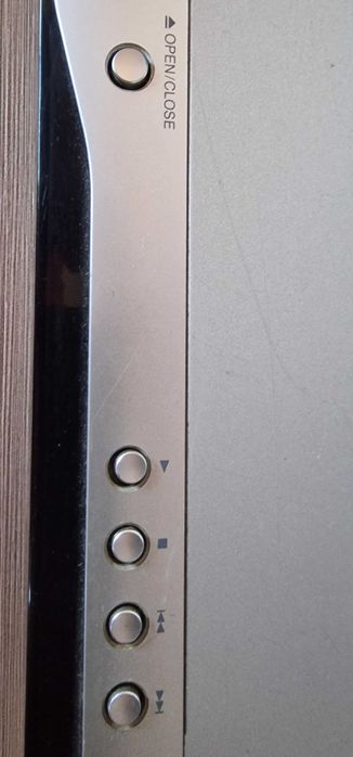 DVD ПЛЕЪР LG DVX171 - Работещ и тестван
