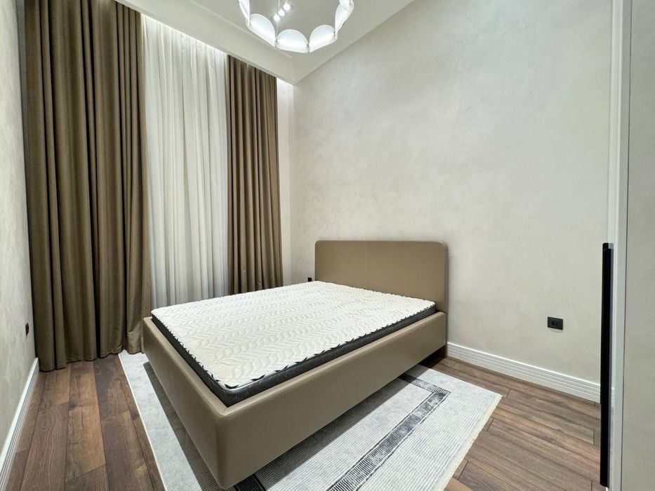 Квартира ЖК Mirabad Palace 5/1/10 200 м2