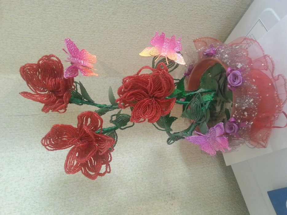 Цветы и деревья из бисера