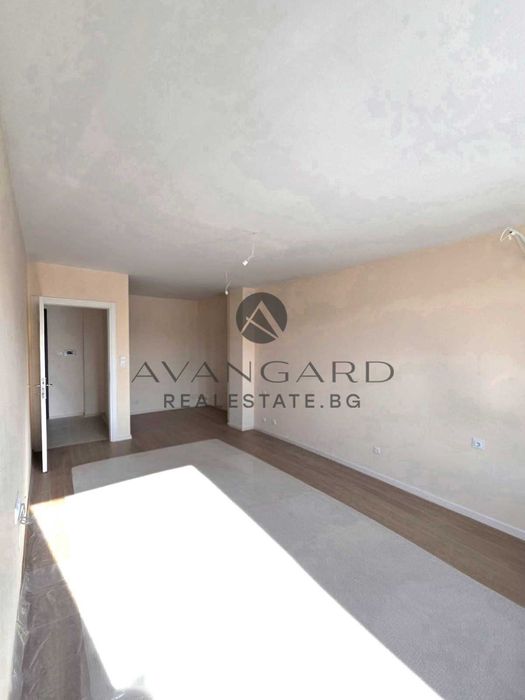 оф.25346 Двустаен до ключ / Мол Плаза