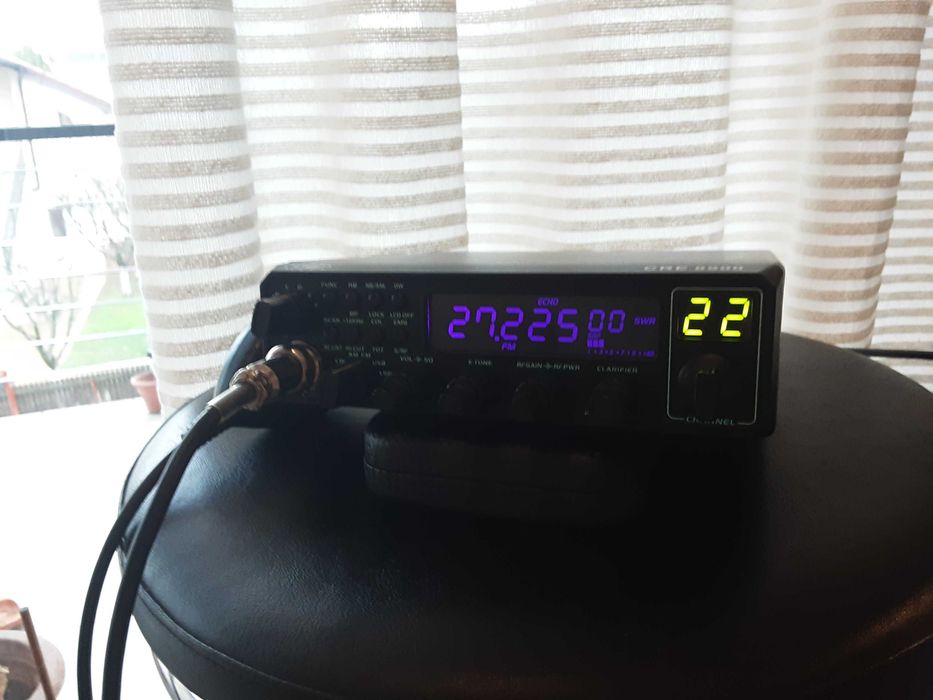 Statie CB Alinco DX 10